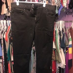 MENS H&M Skinny Fit Black denim Jeans pants sharp look size 32